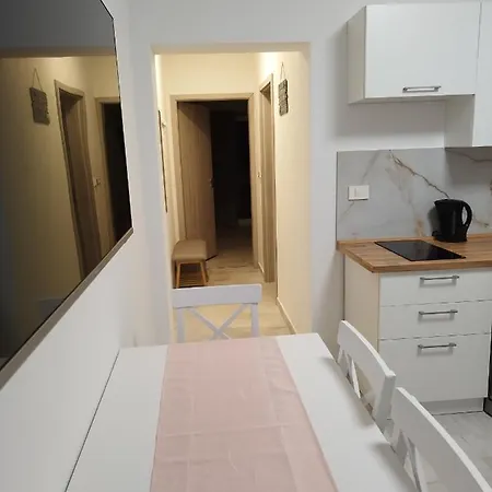 Tonis Apartamento Buje