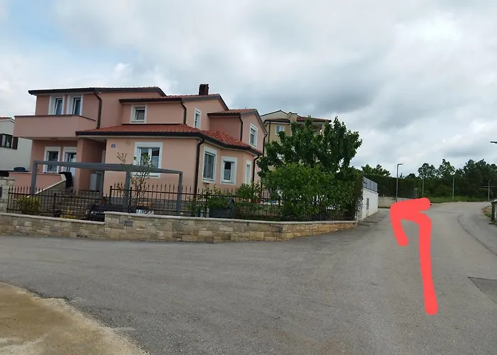 Apartment Tonis
